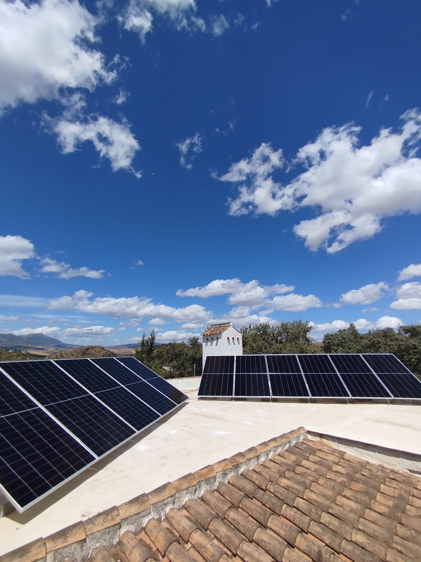 Rooftop solar array in inland Malaga