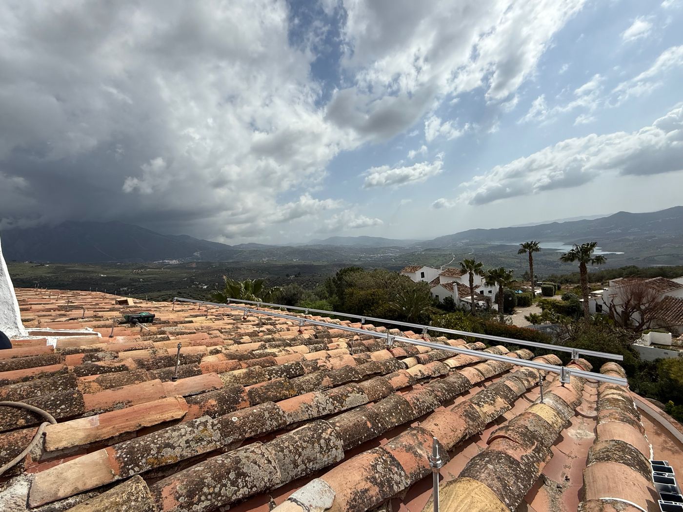 Solar panel mounting at Cantueso Cottages